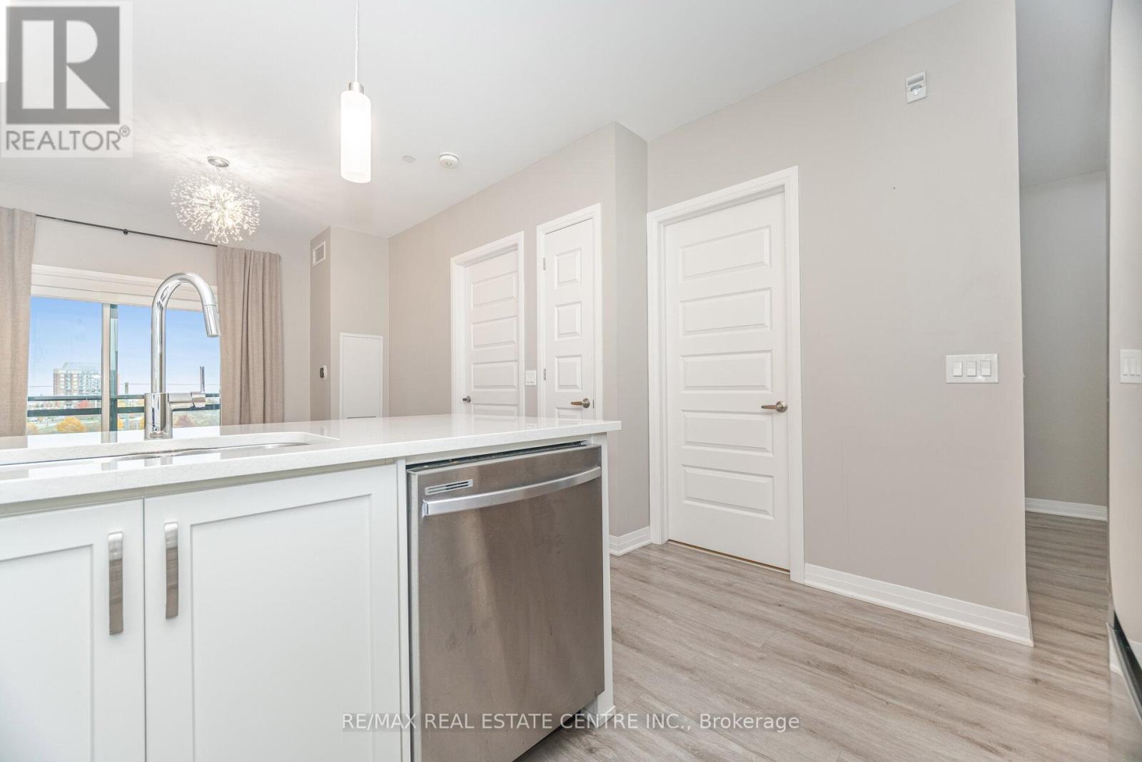 420 - 102 Grovewood Common Circle, Oakville, Ontario  L6H 0X2 - Photo 19 - W12420664