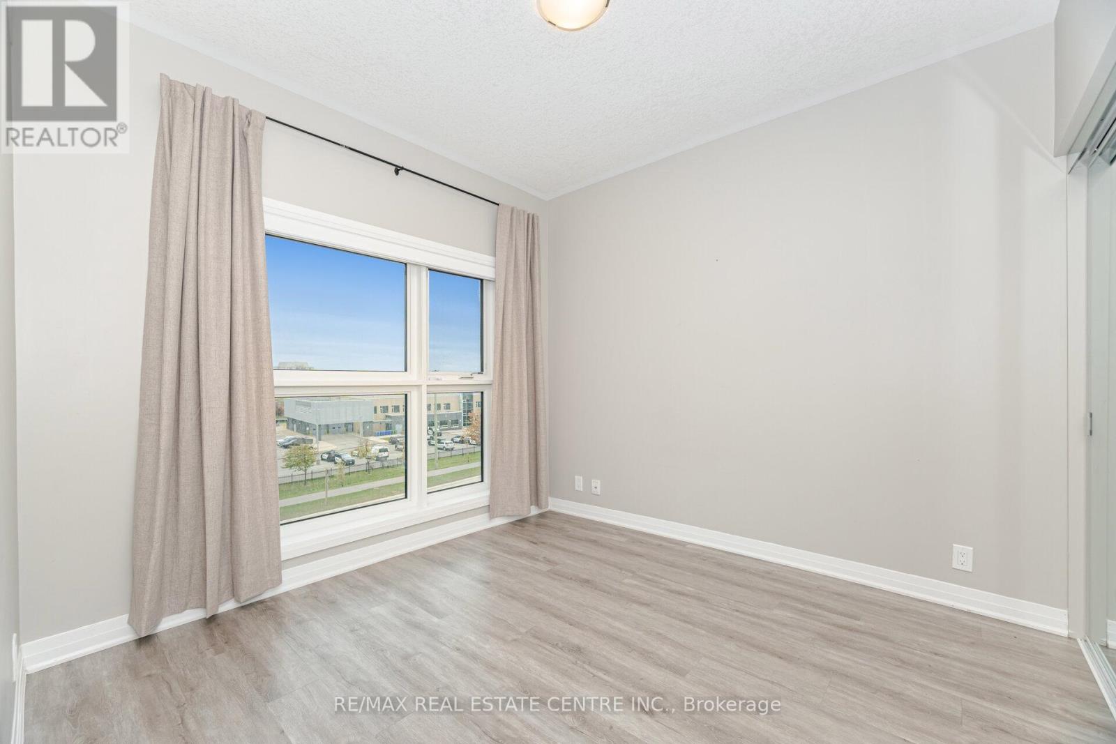 420 - 102 Grovewood Common Circle, Oakville, Ontario  L6H 0X2 - Photo 28 - W12420664