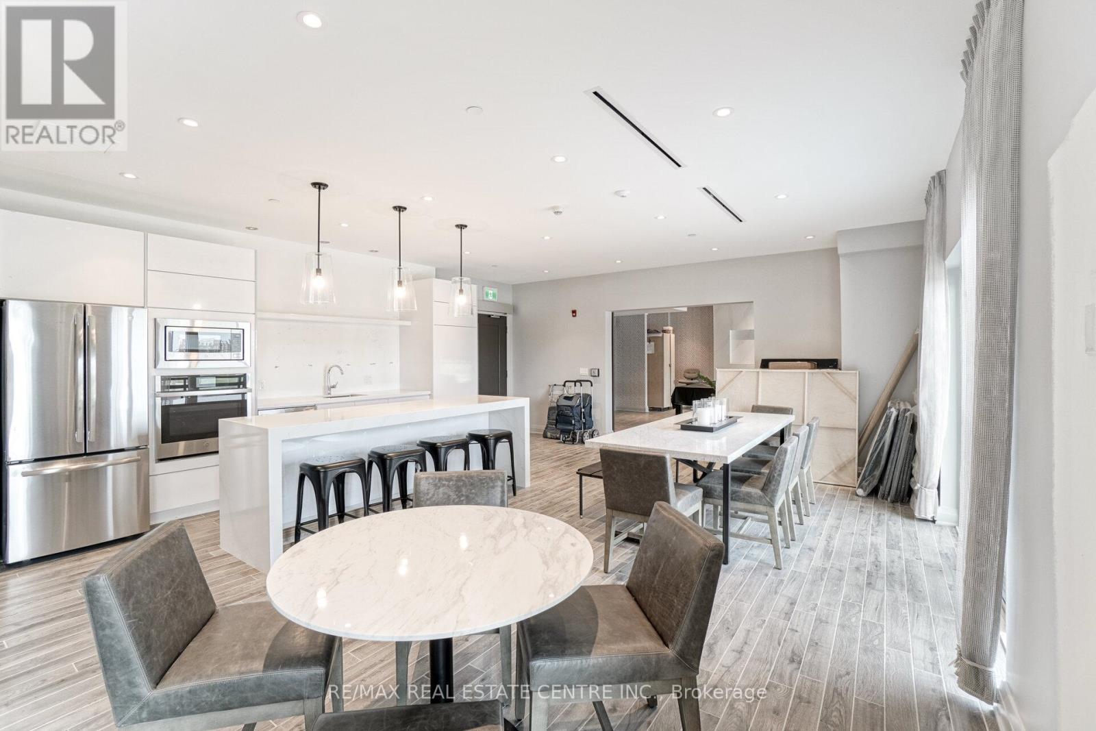 420 - 102 Grovewood Common Circle, Oakville, Ontario  L6H 0X2 - Photo 42 - W12420664