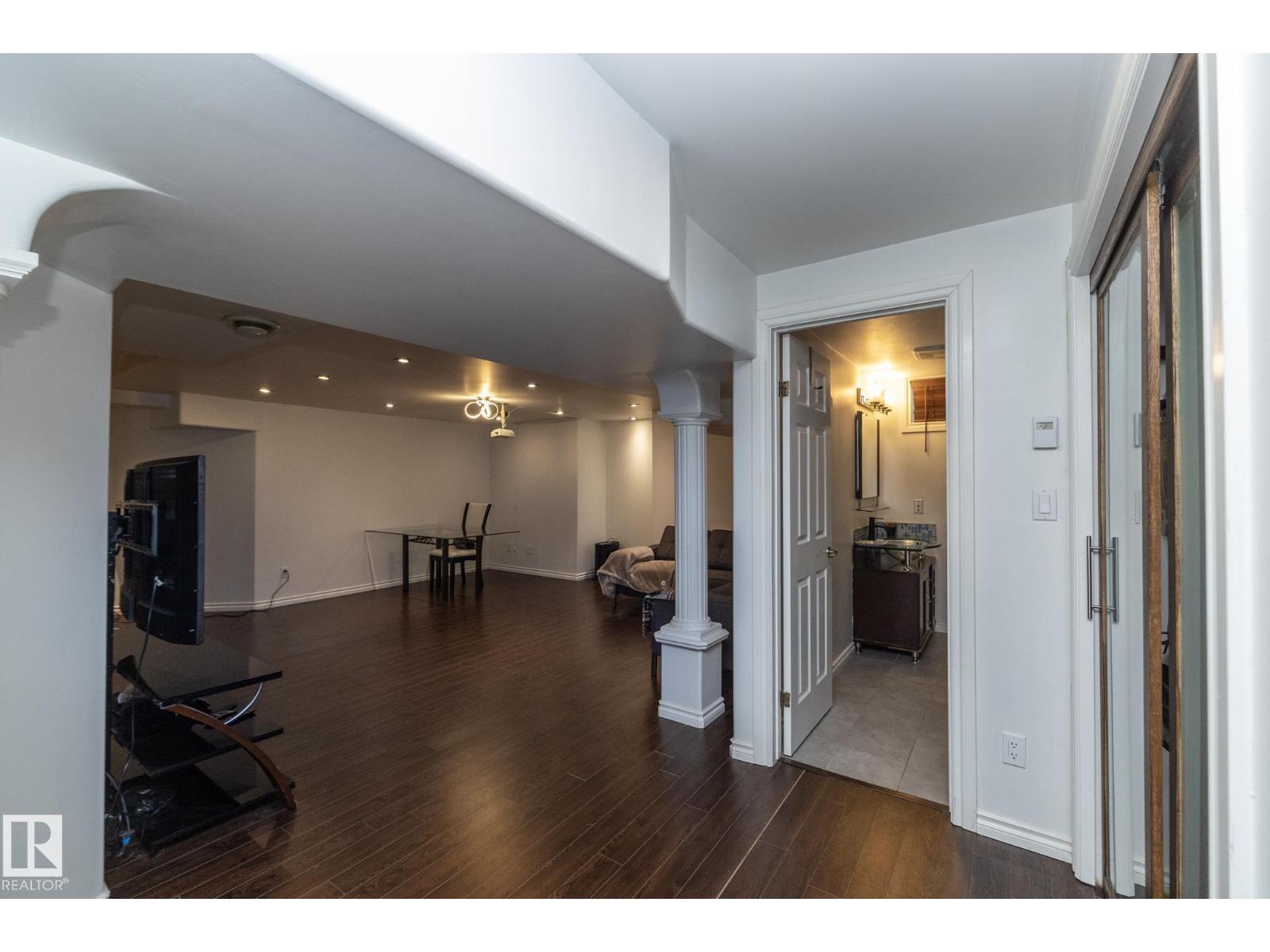 12 Elsinore Pl Nw, Edmonton, Alberta  T5X 5W3 - Photo 47 - E4464883