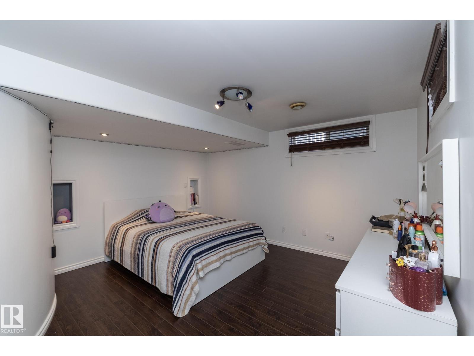 12 Elsinore Pl Nw, Edmonton, Alberta  T5X 5W3 - Photo 53 - E4464883