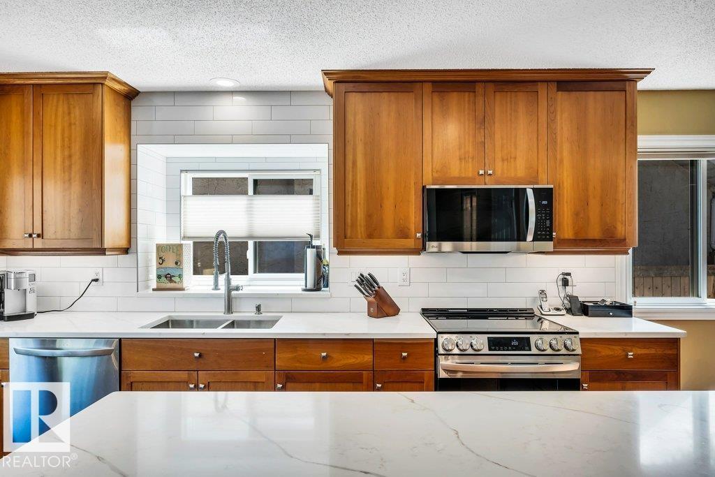 15419 78 St Nw, Edmonton, Alberta  T5Z 2S8 - Photo 2 - E4464884