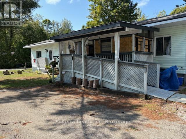 UNIT #402 - 1713 HIGHWAY 11 S, Gravenhurst, Ontario