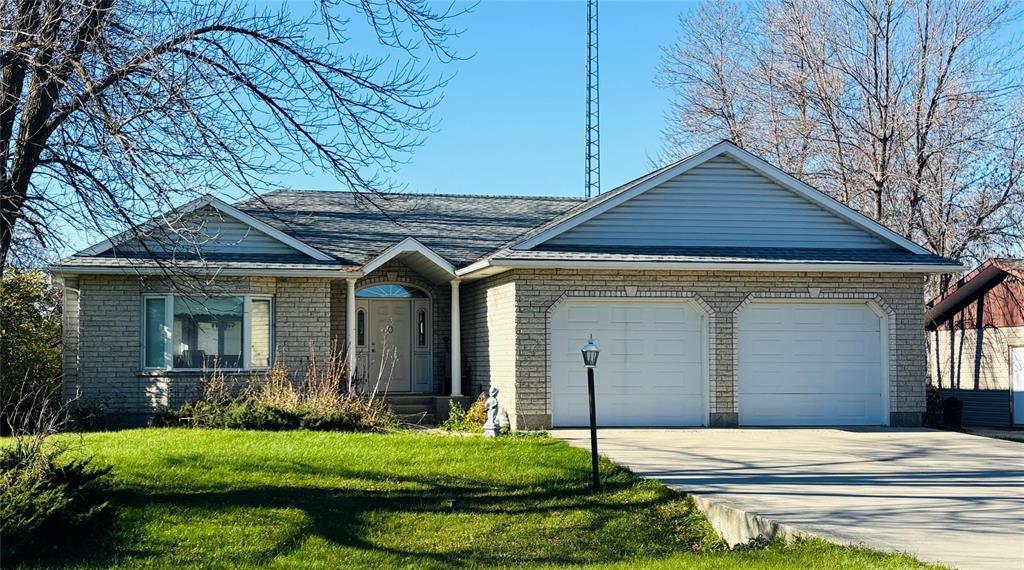 30 Clark Street, Treherne, Manitoba