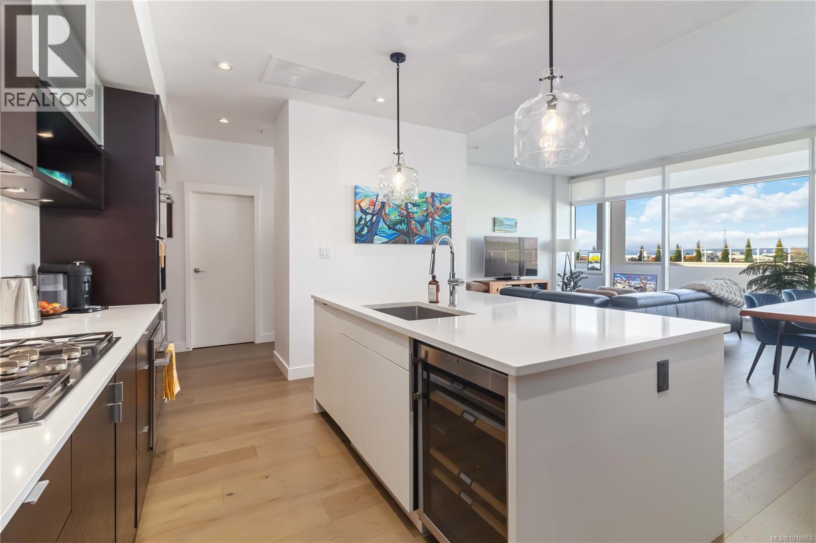 506 770 Fisgard St, Victoria, British Columbia  V8W 0B8 - Photo 13 - 1018663