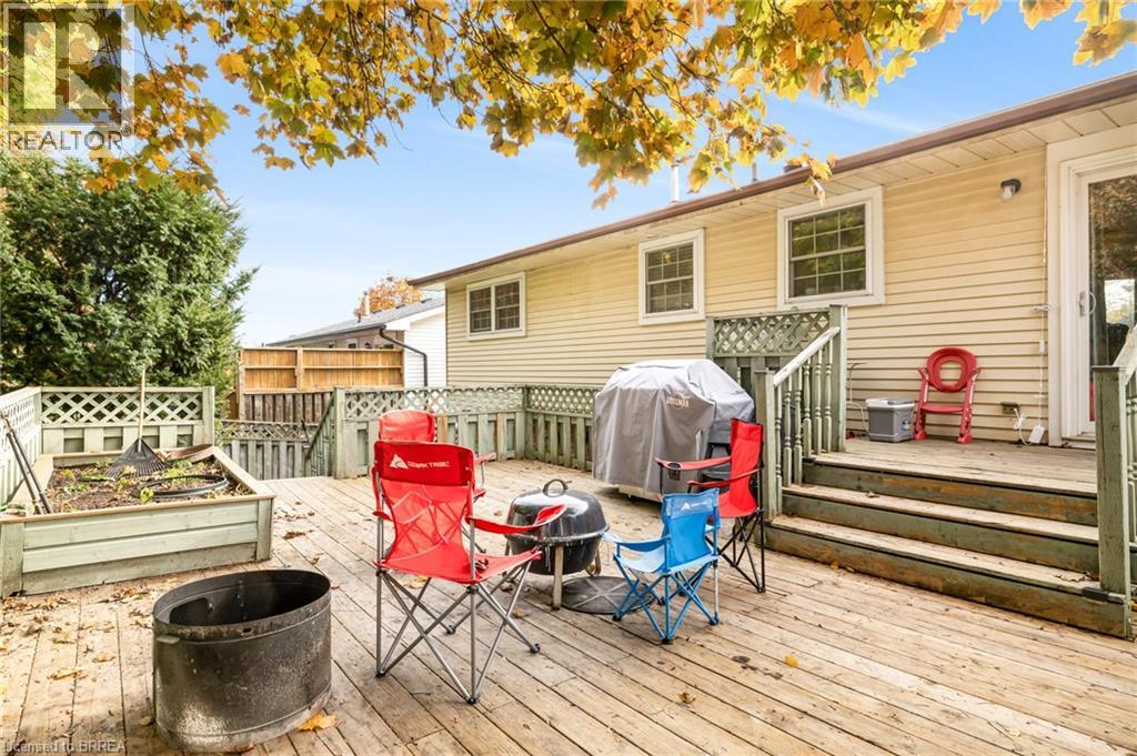 18 Sandlewood Avenue, Brantford, Ontario  N3V 1C6 - Photo 17 - 40781164