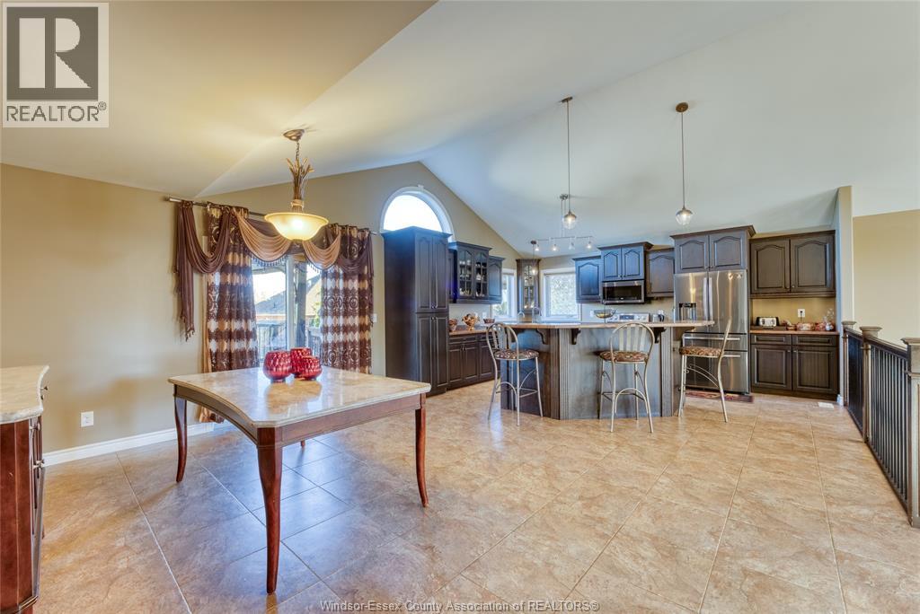 242 Donald Crescent, Belle River, Ontario N0R 1A0 - Photo 14 - 25028169