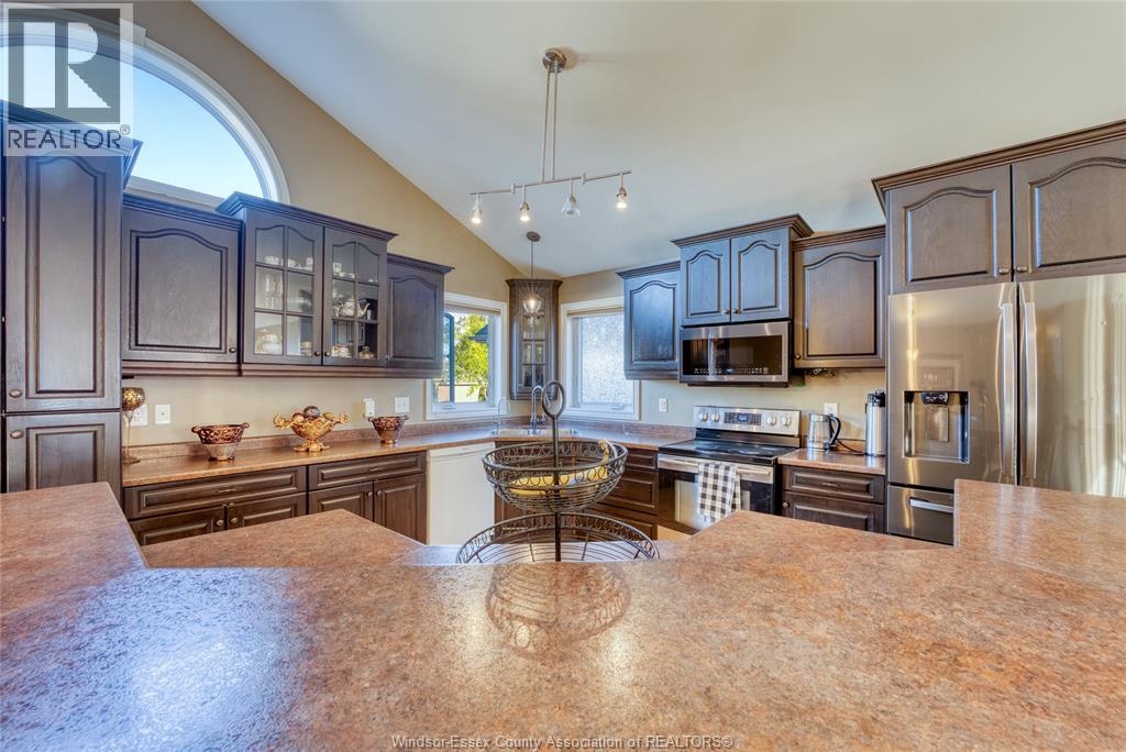 242 Donald Crescent, Belle River, Ontario N0R 1A0 - Photo 18 - 25028169