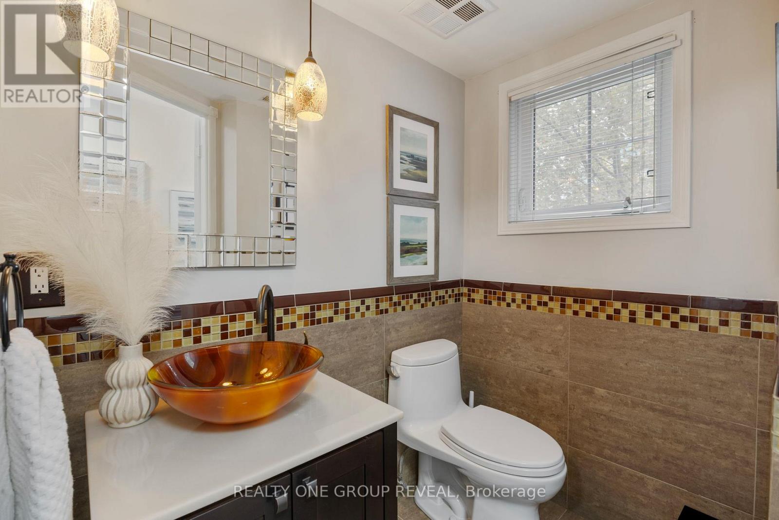 803 - 1400 The Esplanade Drive N, Pickering, Ontario  L1V 6V2 - Photo 4 - E12477865