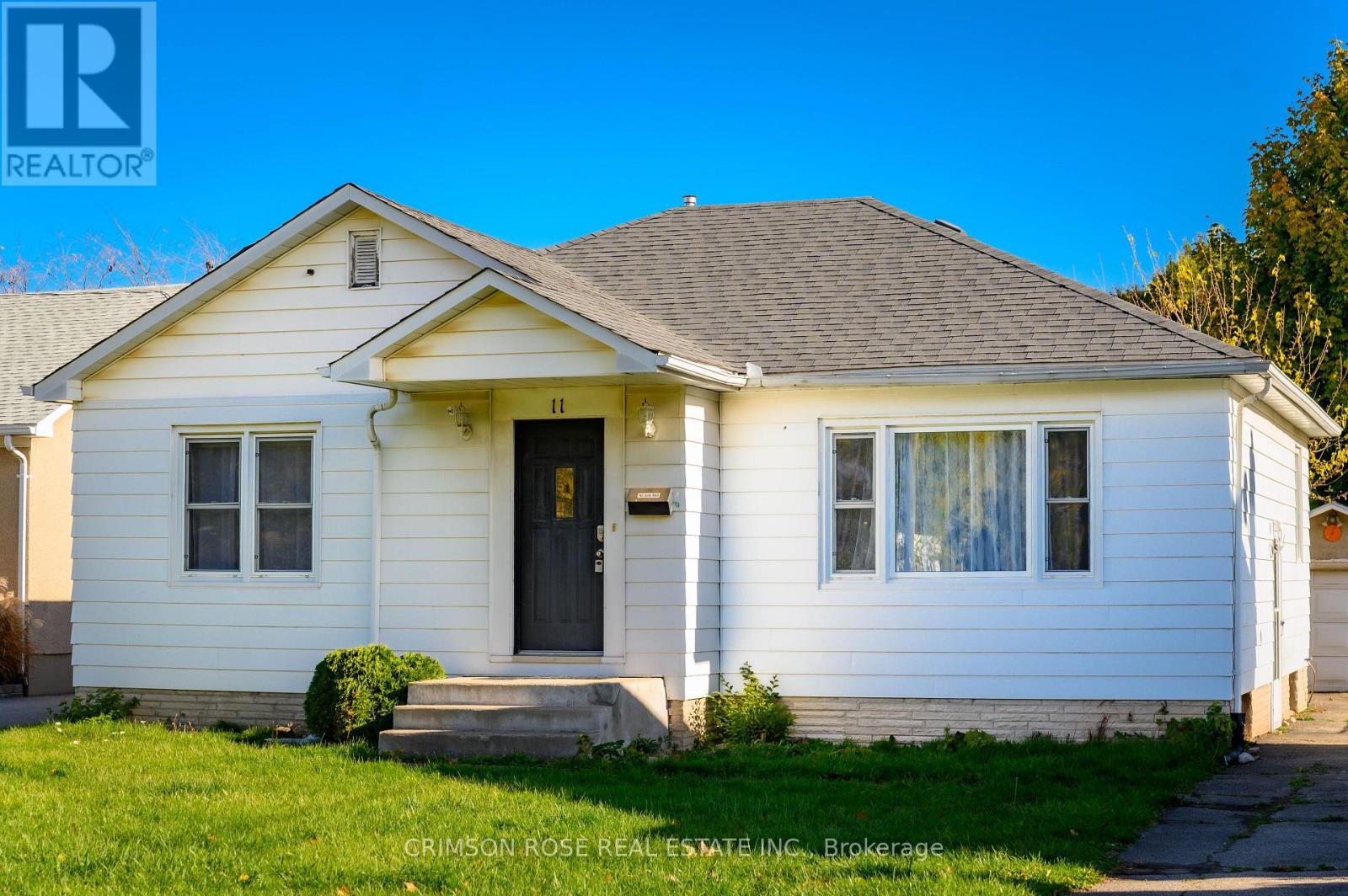 11 Bonavem Drive, St. Catharines, Ontario  L2N 1X7 - Photo 6 - X12514538