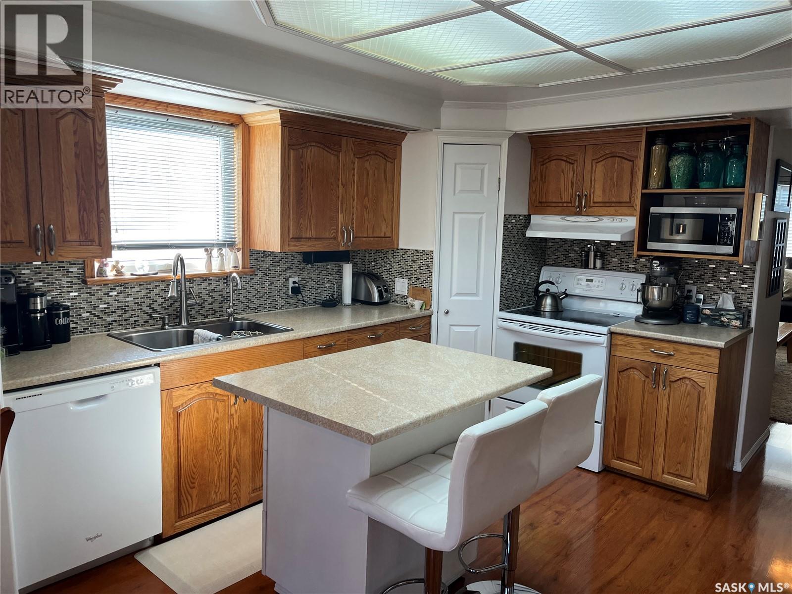 42 7th Street Ne, Wadena, Saskatchewan  S0A 4J0 - Photo 9 - SK022530