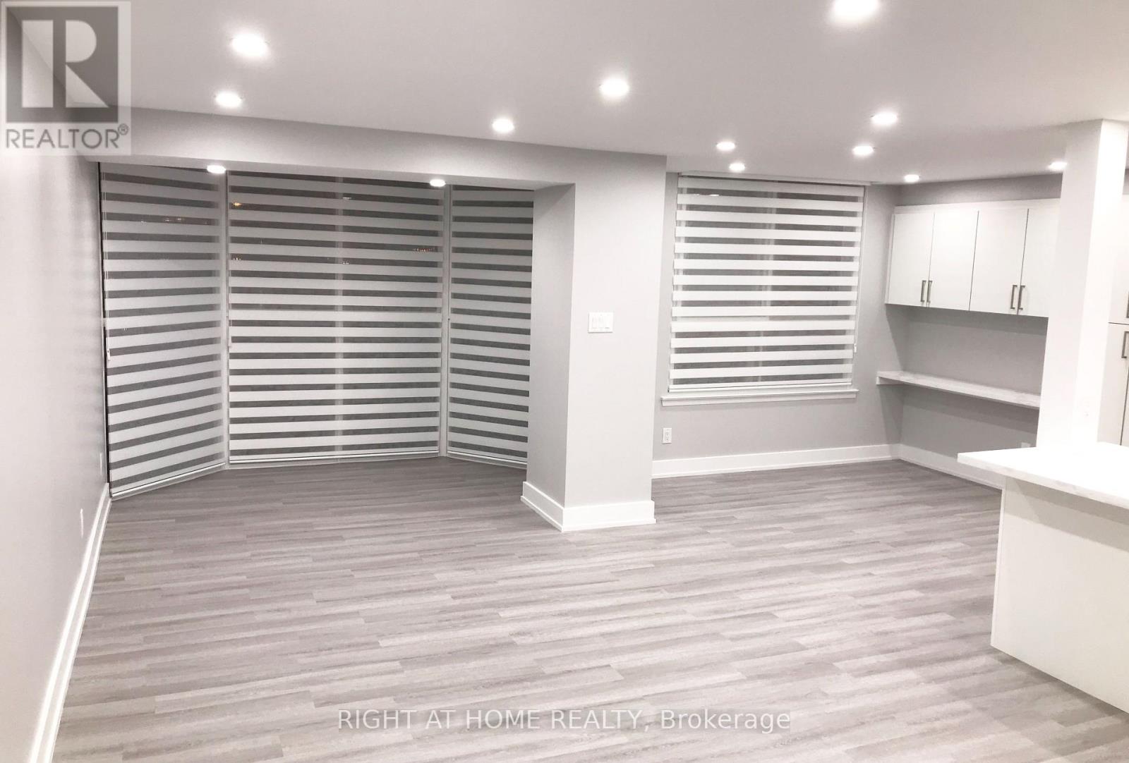 607 - 271 Ridley Boulevard, Toronto, Ontario  M5M 4N1 - Photo 4 - C12515870