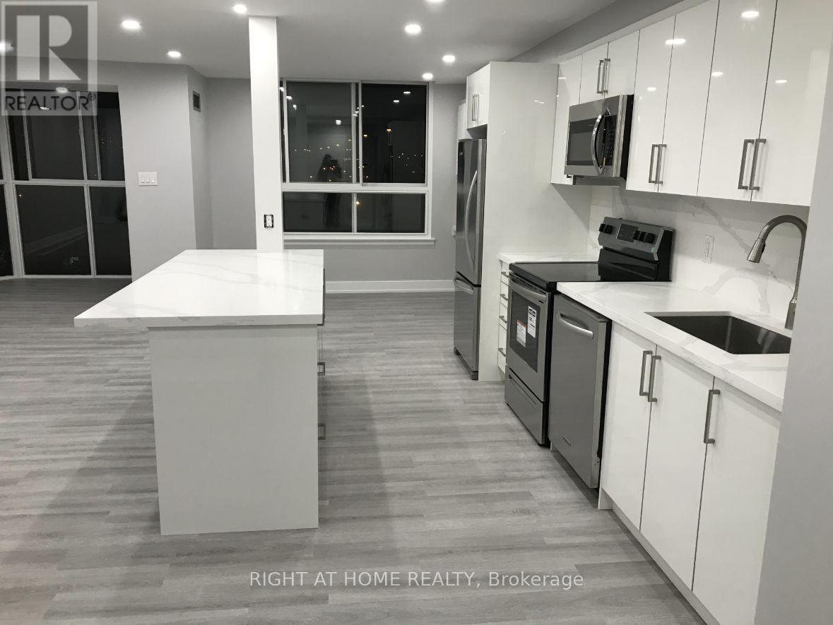 607 - 271 Ridley Boulevard, Toronto, Ontario  M5M 4N1 - Photo 6 - C12515870