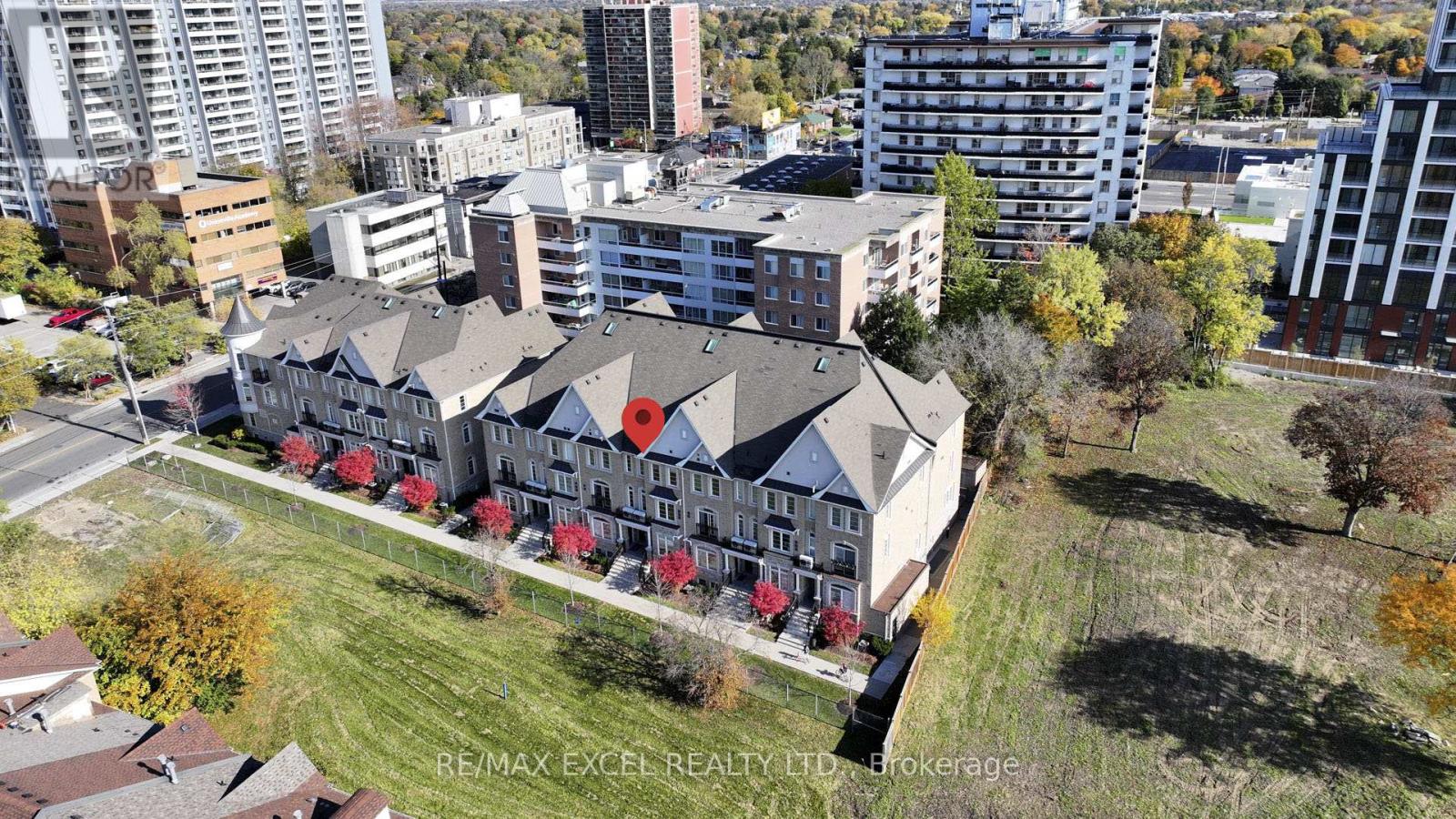 8 - 39 Drewry Avenue, Toronto, Ontario  M2M 0B4 - Photo 3 - C12515930