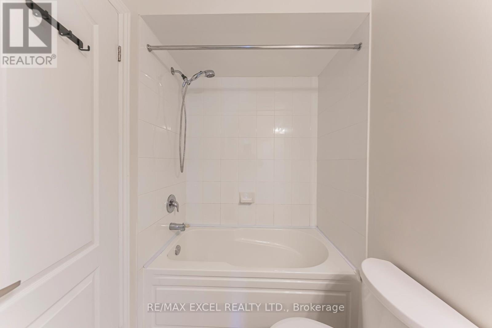 8 - 39 Drewry Avenue, Toronto, Ontario  M2M 0B4 - Photo 36 - C12515930