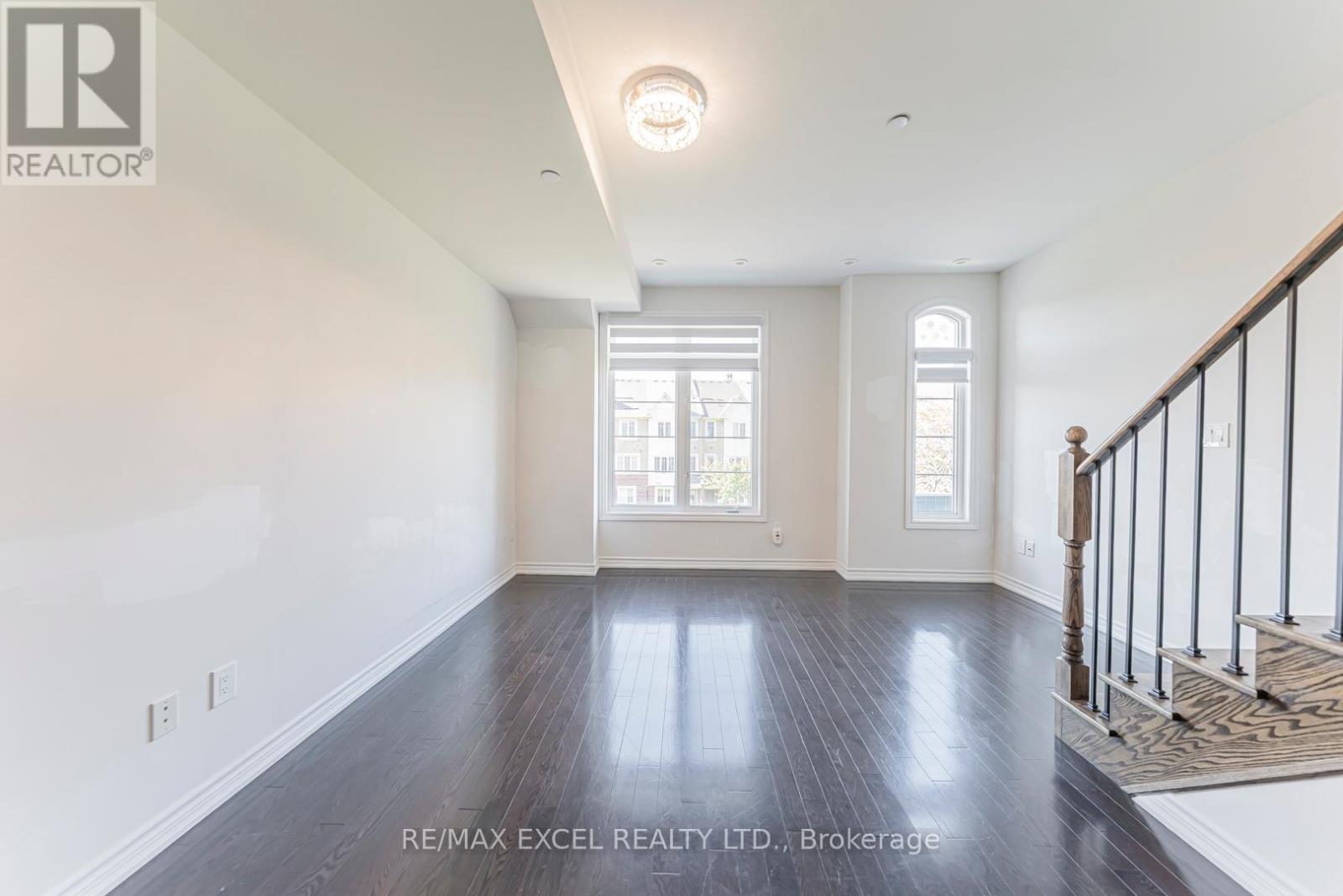 8 - 39 Drewry Avenue, Toronto, Ontario  M2M 0B4 - Photo 7 - C12515930