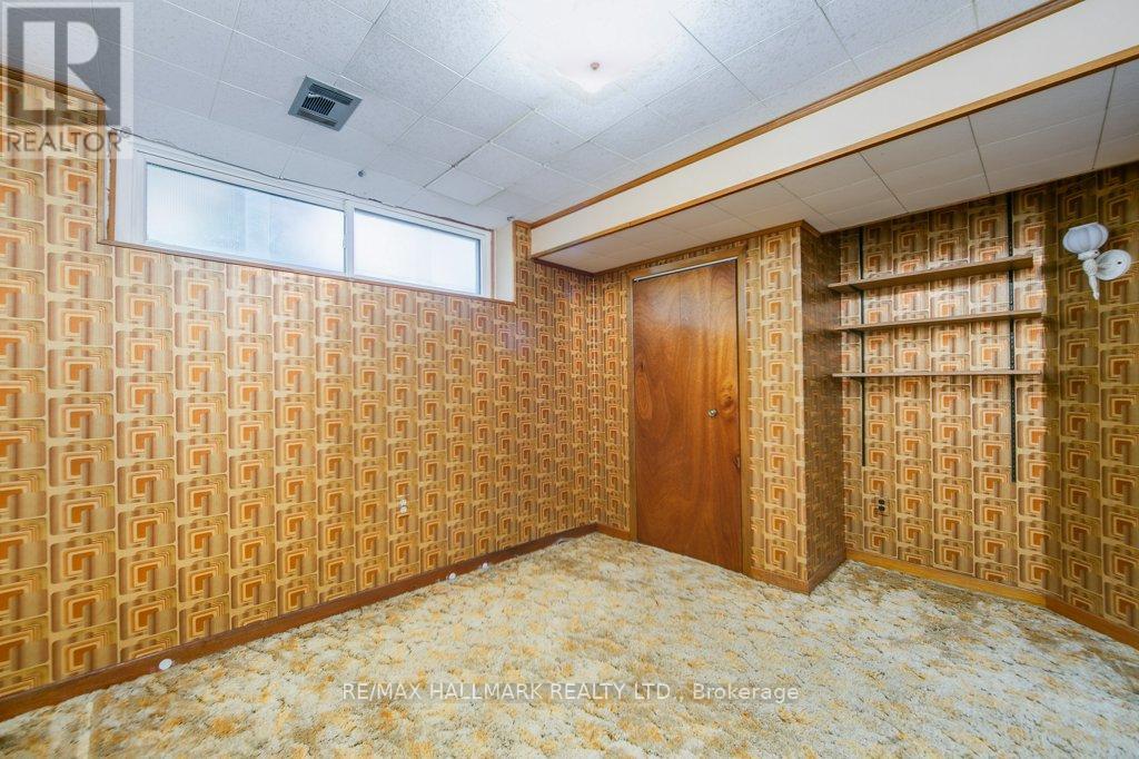 94 Broadlands Boulevard, Toronto, Ontario  M3A 1J7 - Photo 16 - C12516002