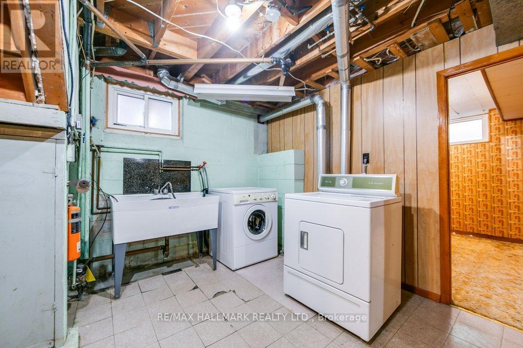 94 Broadlands Boulevard, Toronto, Ontario  M3A 1J7 - Photo 20 - C12516002