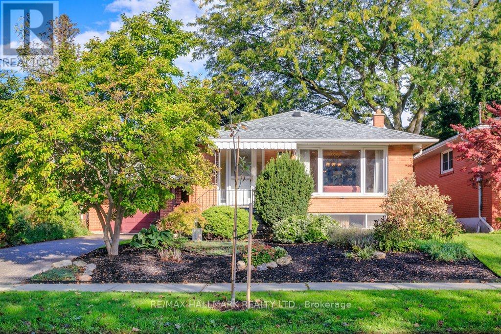 94 Broadlands Boulevard, Toronto, Ontario  M3A 1J7 - Photo 21 - C12516002