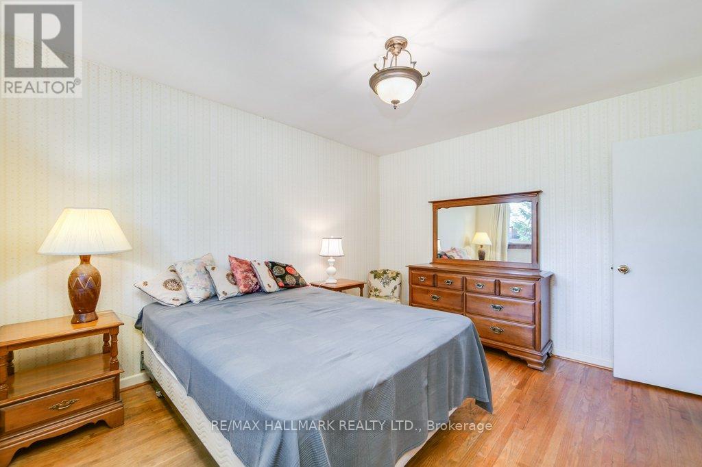 94 Broadlands Boulevard, Toronto, Ontario  M3A 1J7 - Photo 9 - C12516002