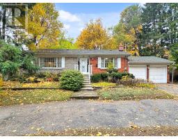 20 WEST HILL DRIVE, Toronto, Ontario