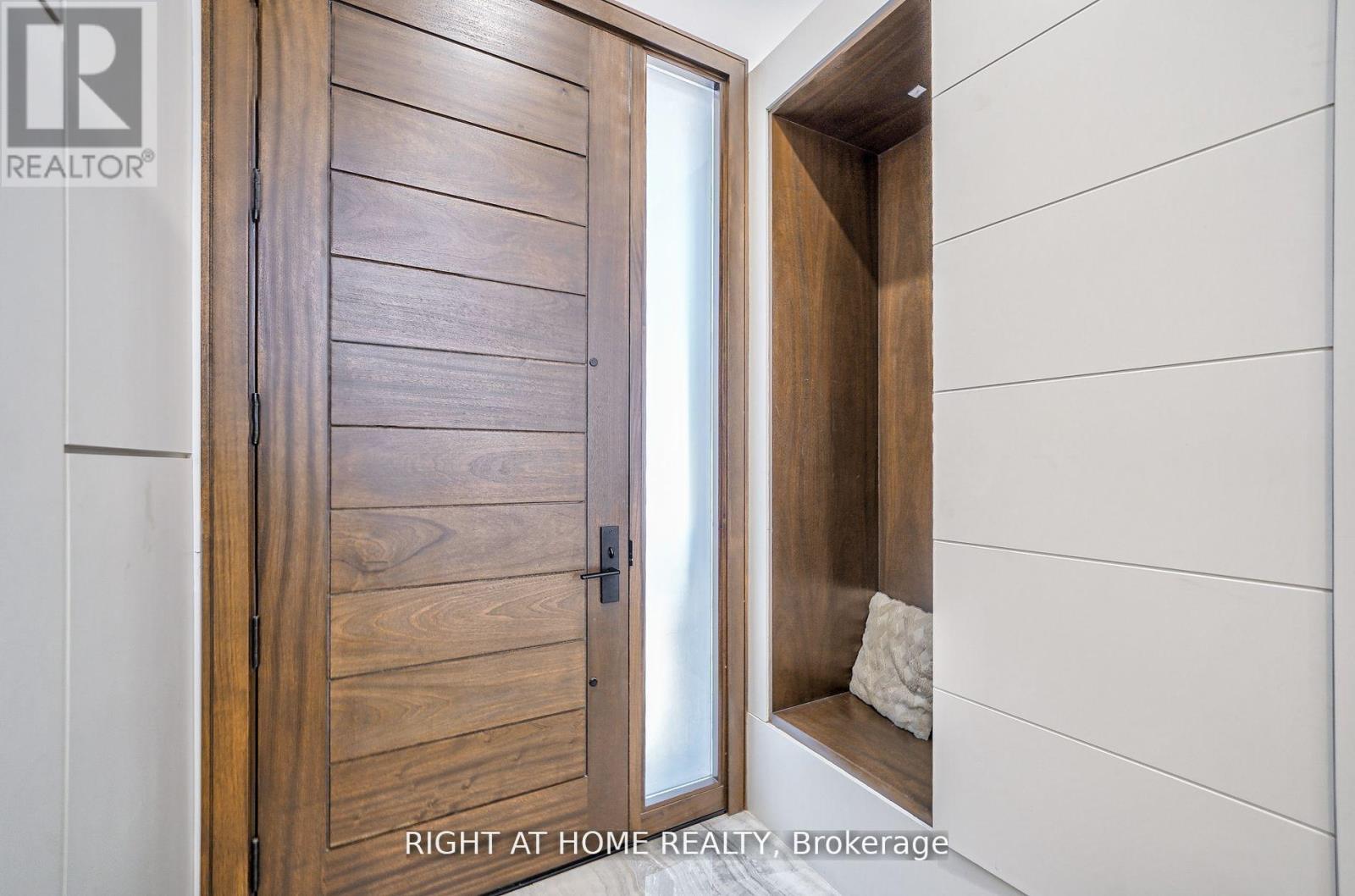 333 Woodmount Avenue, Toronto, Ontario M4C 4A4 - Photo 2 - E12515904