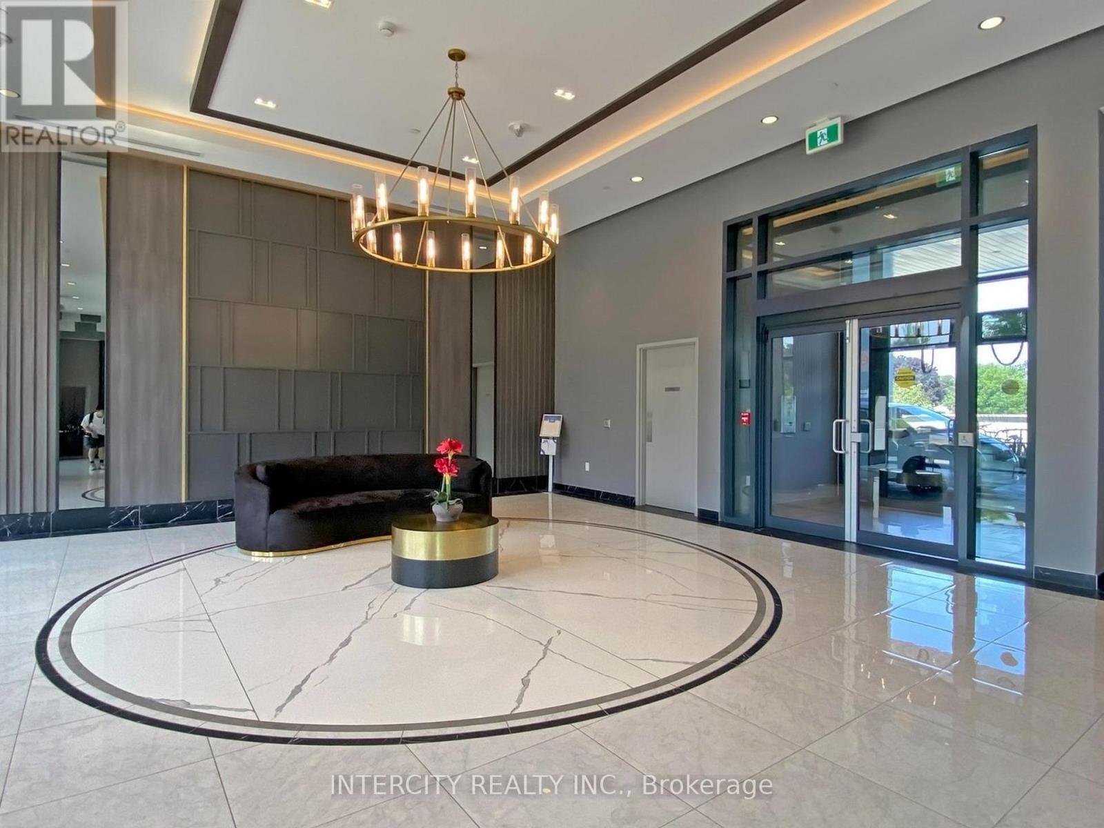 1810 - 3220 Sheppard Avenue E, Toronto, Ontario  M1T 0B7 - Photo 2 - E12515918