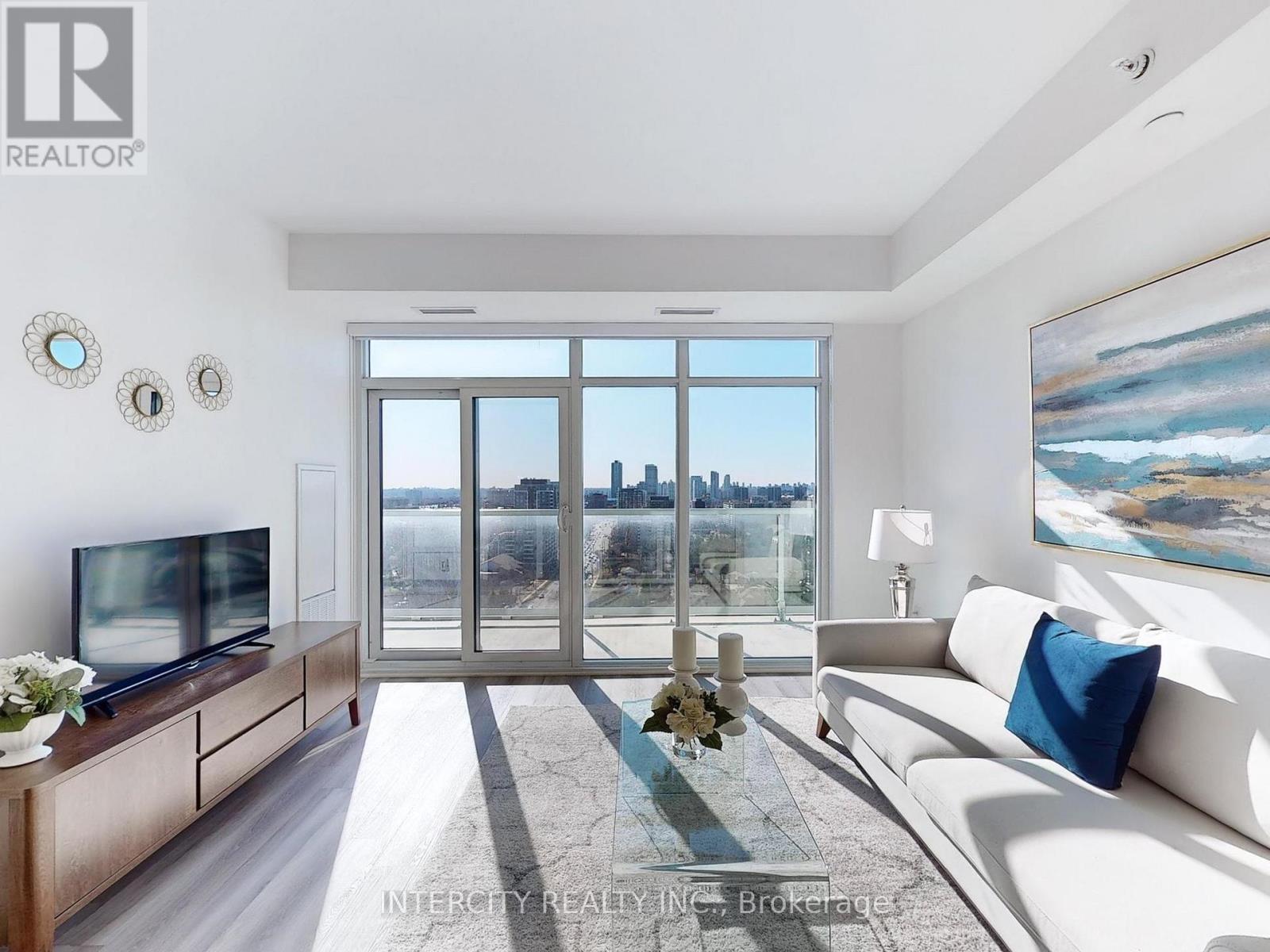 1810 - 3220 Sheppard Avenue E, Toronto, Ontario  M1T 0B7 - Photo 4 - E12515918