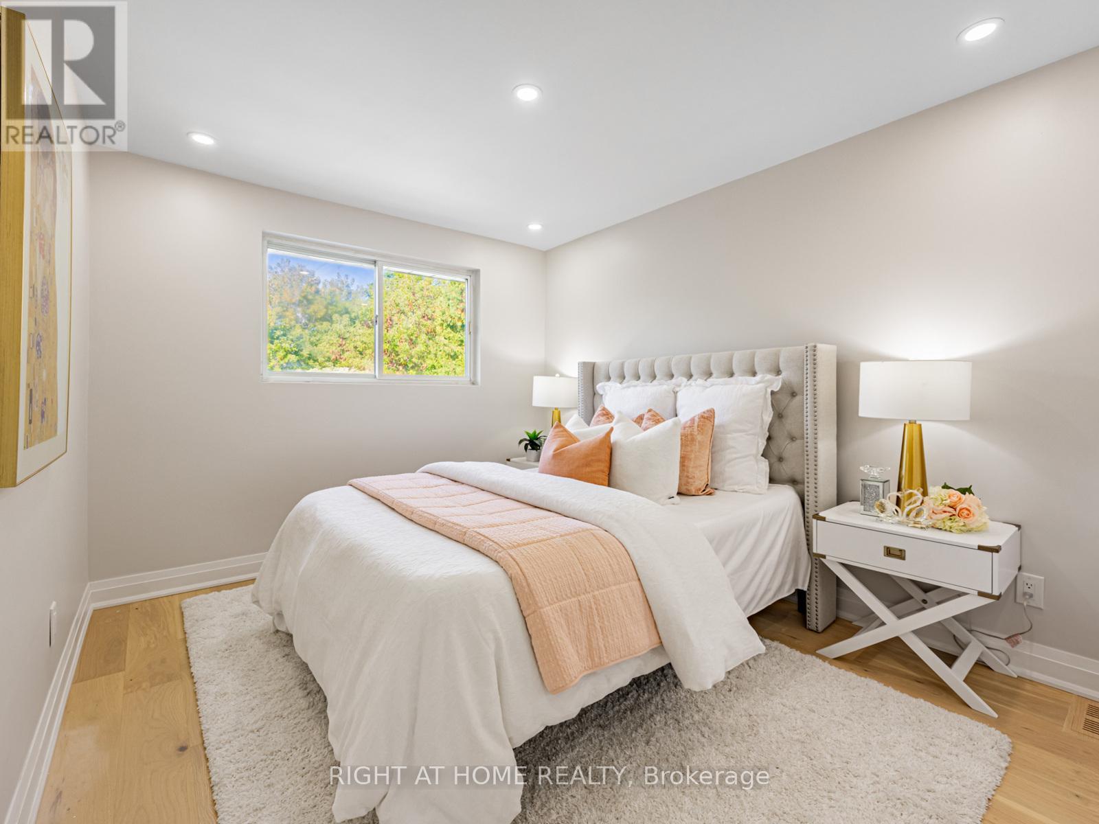 22 Jallan Drive, Ajax, Ontario  L1S 6J2 - Photo 9 - E12515922