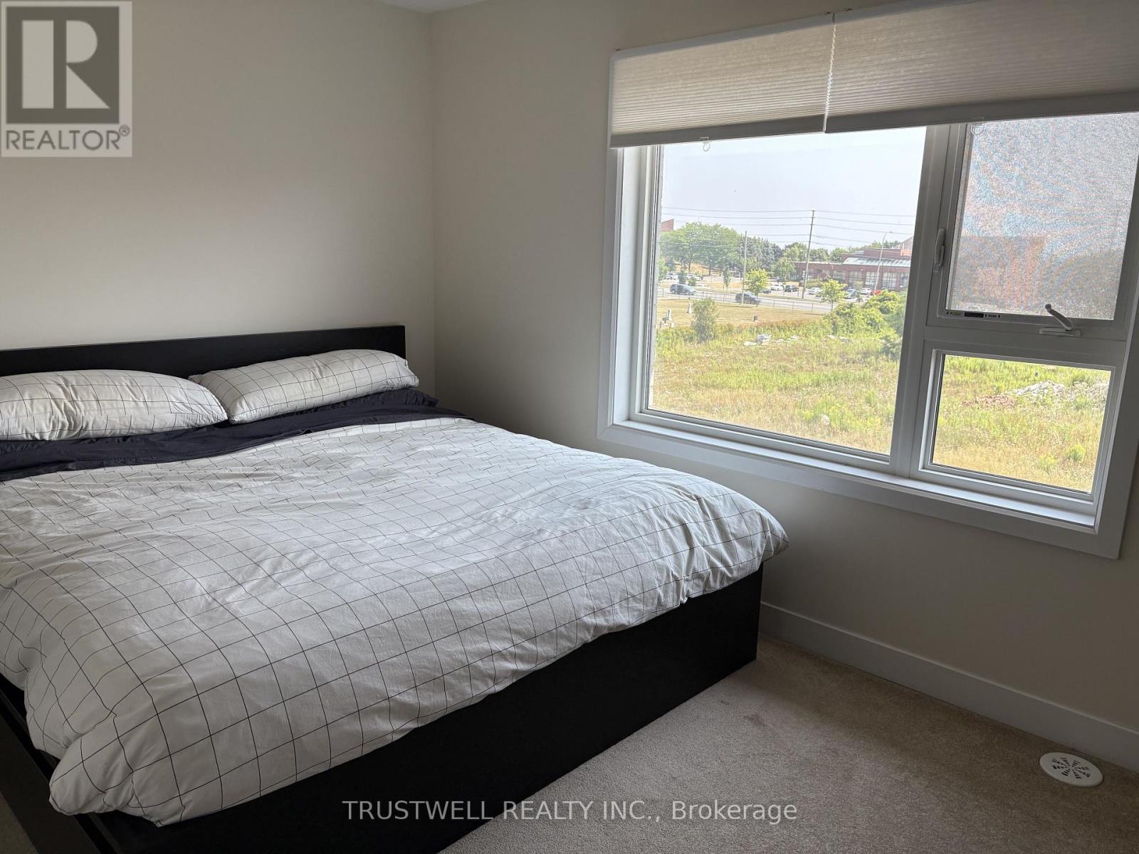 95 Donald Fleming Way, Whitby, Ontario L1R 0N8 - Photo 10 - E12515942