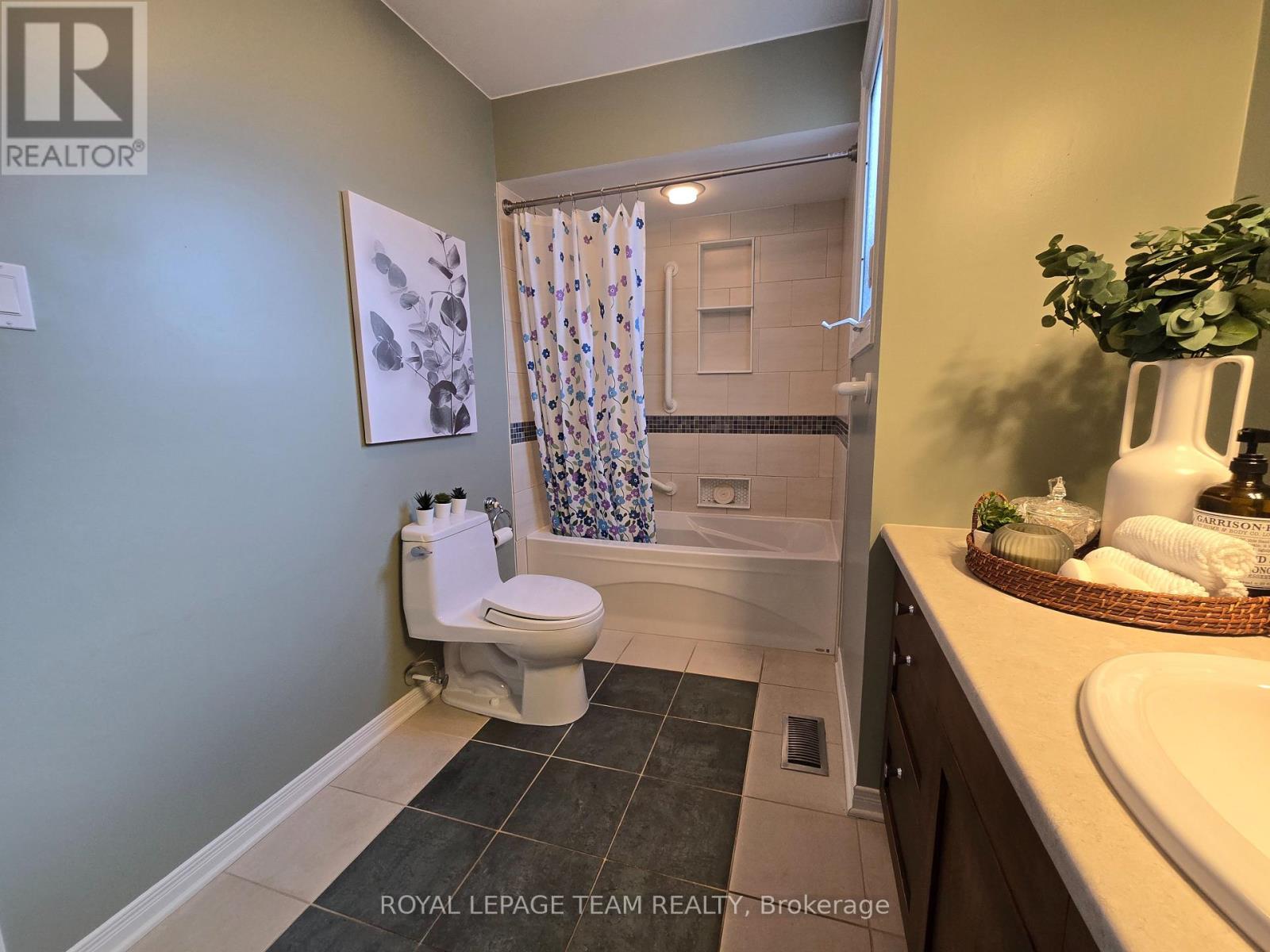 26 Jackson Court, Ottawa, Ontario K2K 1B7 - Photo 43 - X12502862