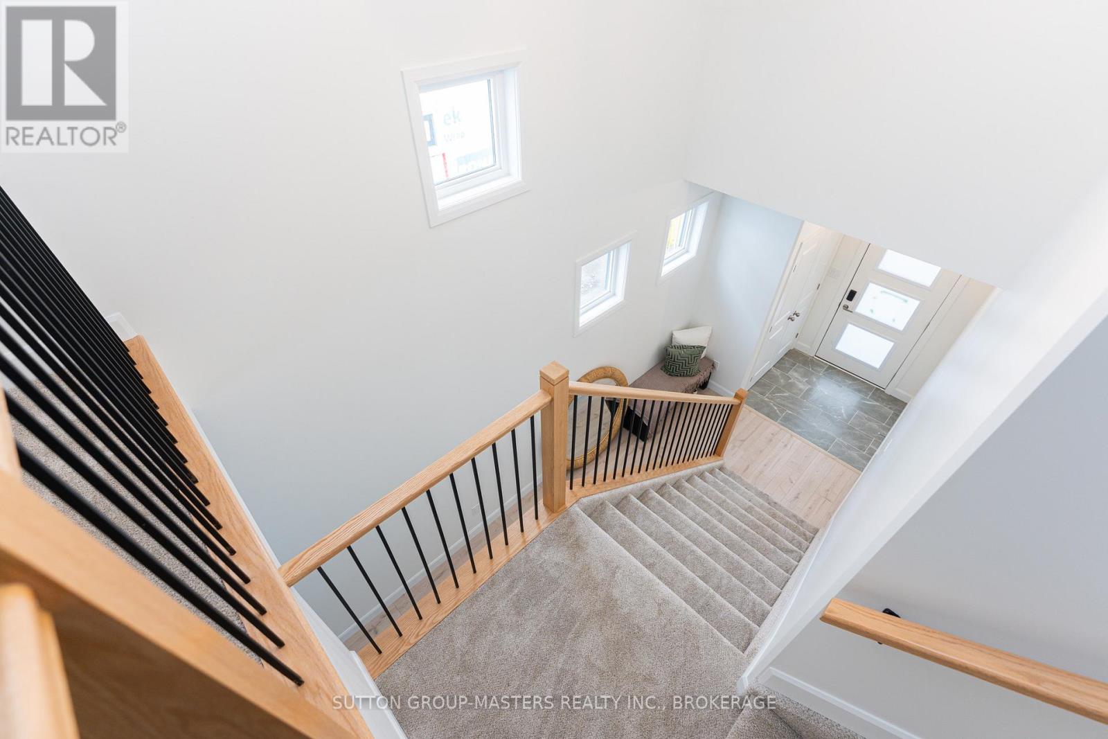 214 Superior Drive, Loyalist, Ontario K7N 0E4 - Photo 15 - X12516080