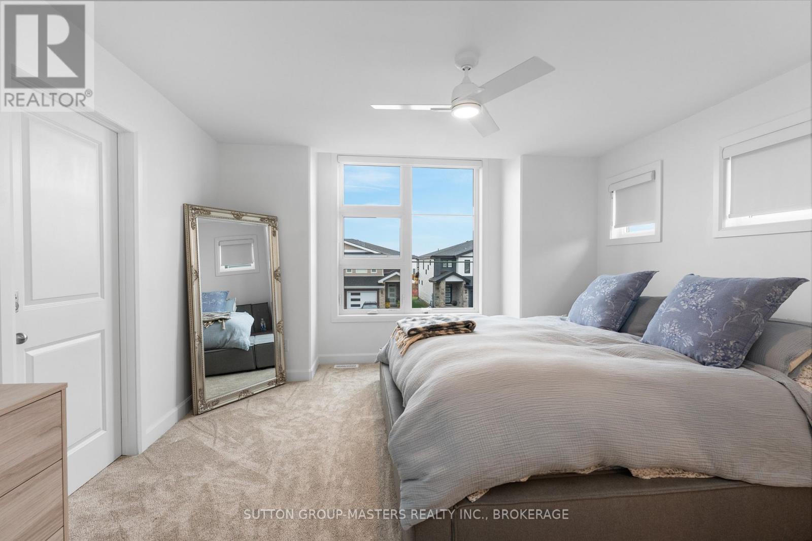 214 Superior Drive, Loyalist, Ontario K7N 0E4 - Photo 16 - X12516080