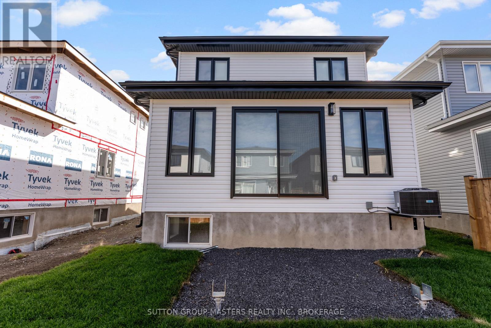 214 Superior Drive, Loyalist, Ontario K7N 0E4 - Photo 40 - X12516080