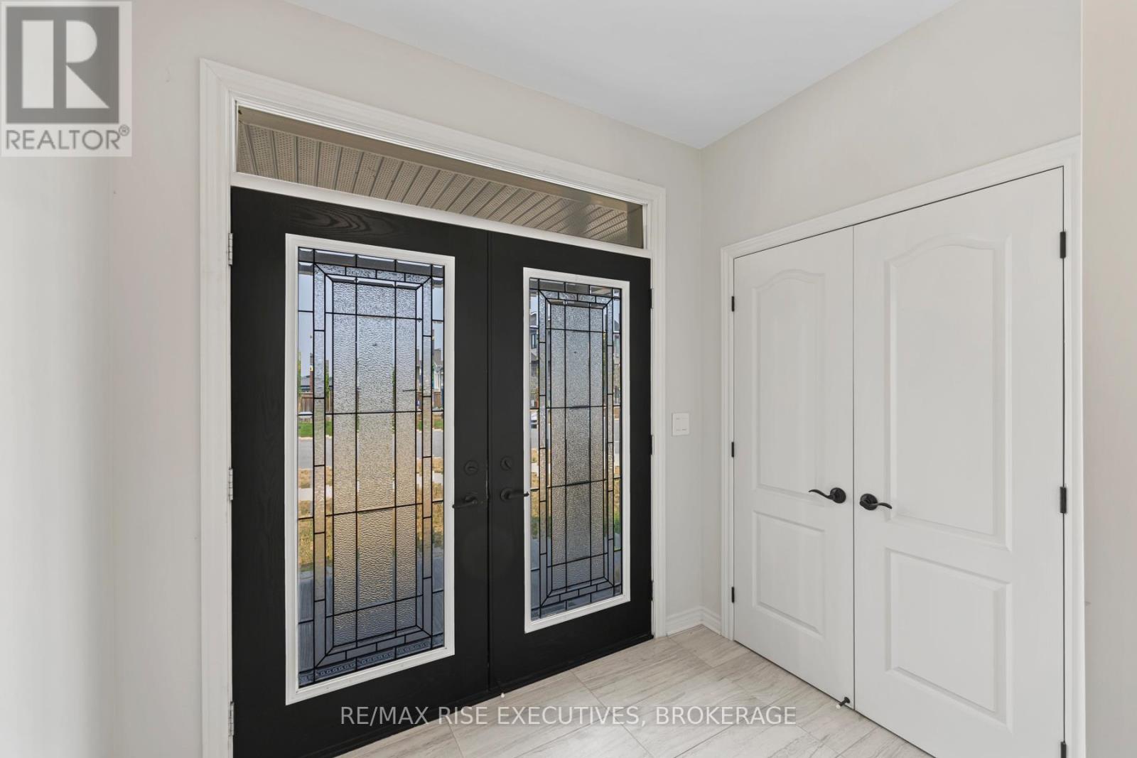 648 Halloway Drive, Kingston, Ontario  K7K 0H4 - Photo 11 - X12516108