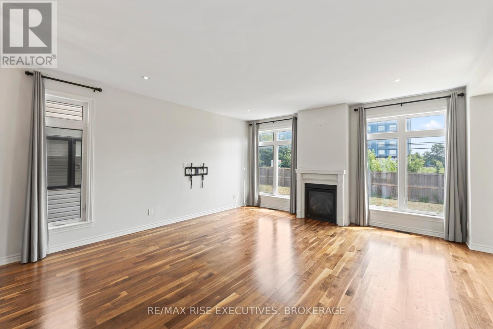 648 Halloway Drive, Kingston, Ontario  K7K 0H4 - Photo 24 - X12516108