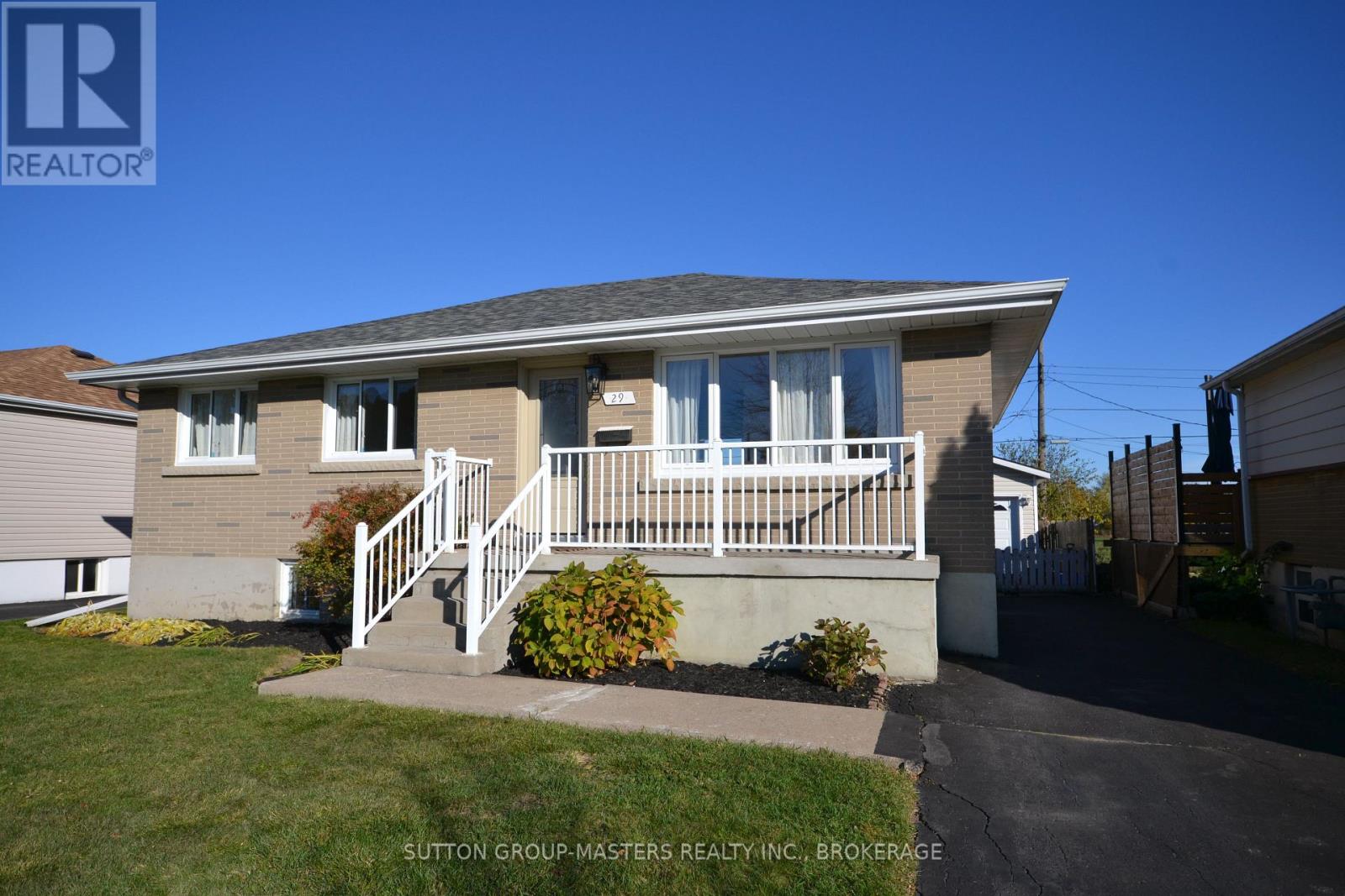 29 Brant Avenue, Kingston, Ontario  K7K 4V2 - Photo 1 - X12516132