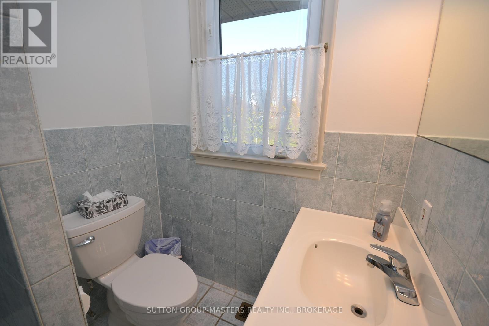 29 Brant Avenue, Kingston, Ontario  K7K 4V2 - Photo 16 - X12516132