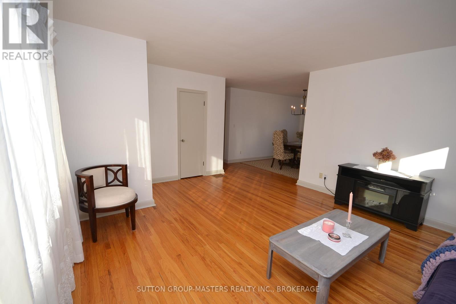 29 Brant Avenue, Kingston, Ontario  K7K 4V2 - Photo 5 - X12516132