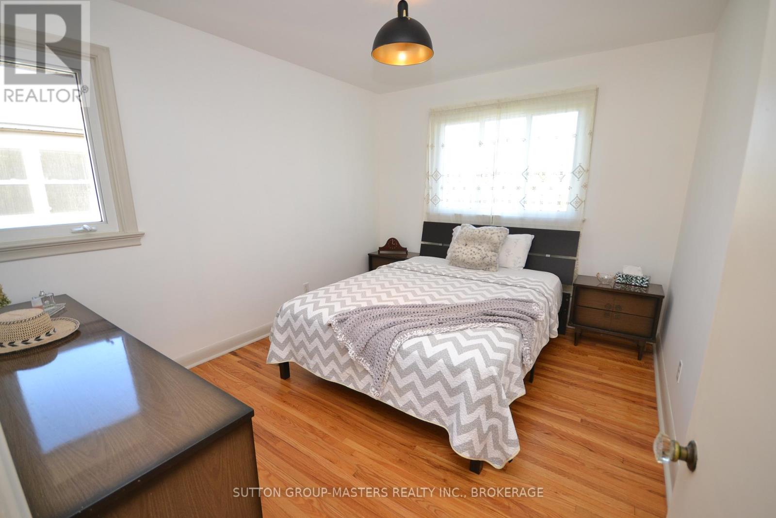 29 Brant Avenue, Kingston, Ontario  K7K 4V2 - Photo 8 - X12516132