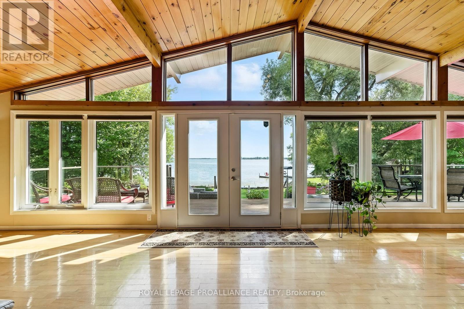 97 Manley Drive, Belleville, Ontario K8N 4Z4 - Photo 4 - X12516110