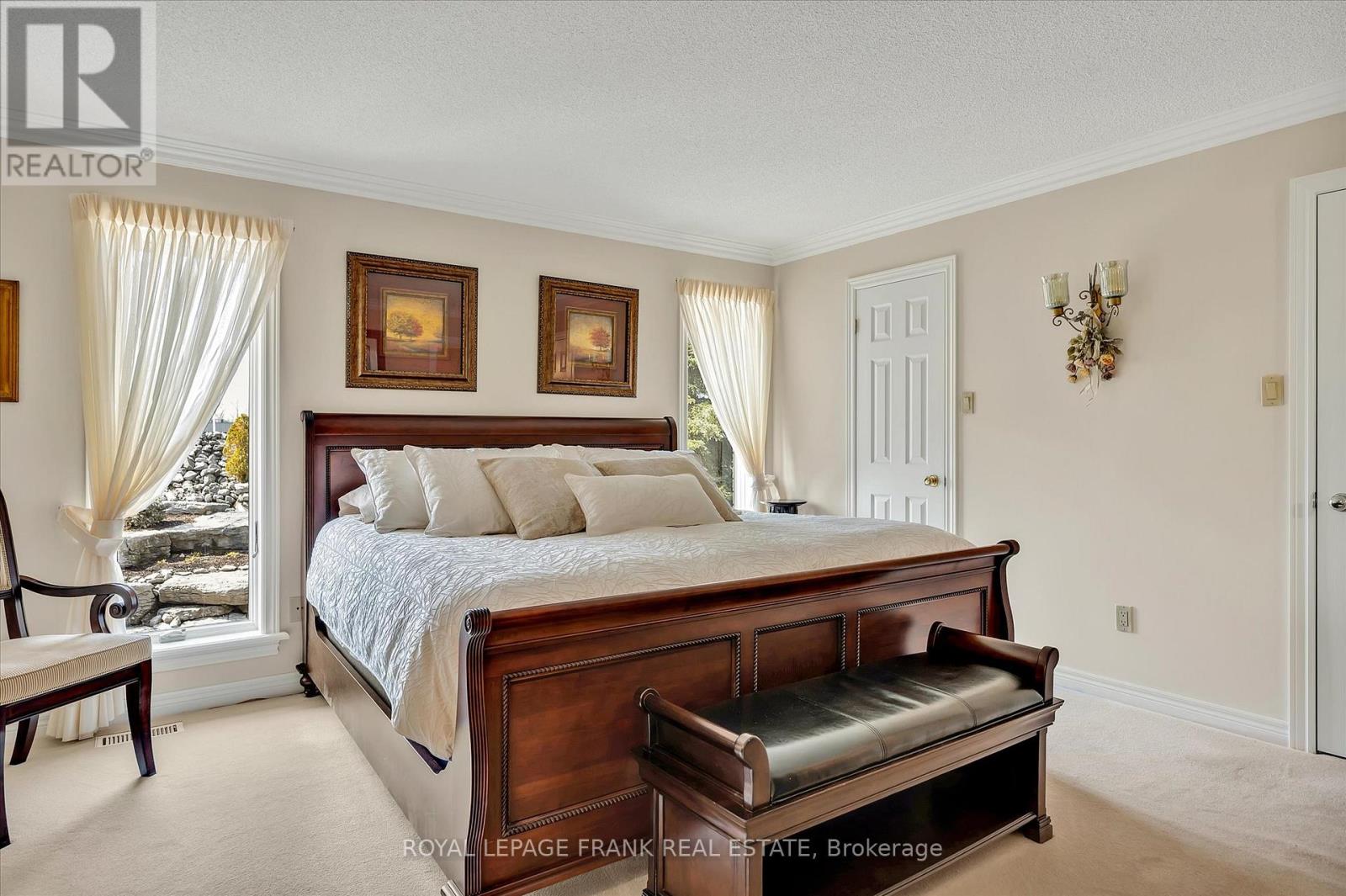 42 Huntingwood Crescent, Kawartha Lakes (Bobcaygeon), Ontario  K0M 1A0 - Photo 12 - X12516248