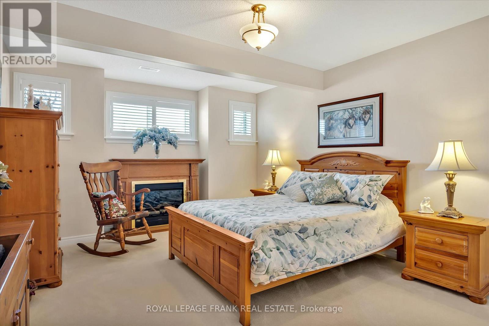 42 Huntingwood Crescent, Kawartha Lakes (Bobcaygeon), Ontario  K0M 1A0 - Photo 22 - X12516248