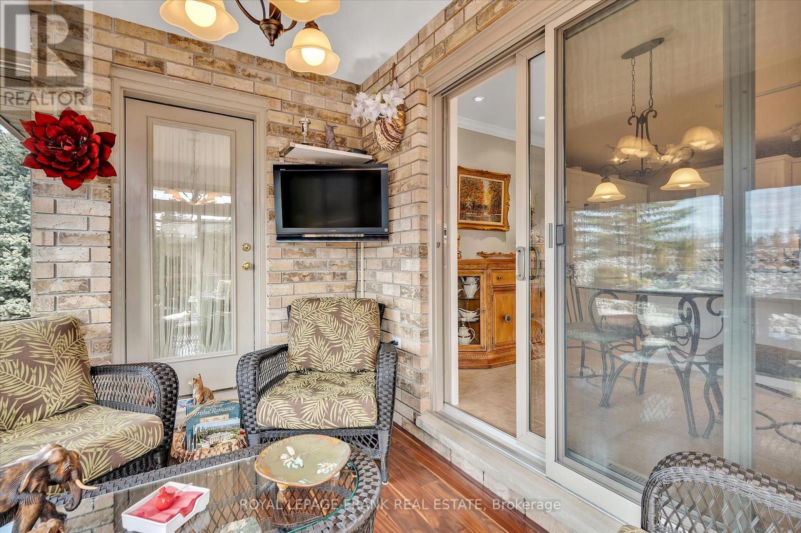 42 Huntingwood Crescent, Kawartha Lakes (Bobcaygeon), Ontario  K0M 1A0 - Photo 26 - X12516248