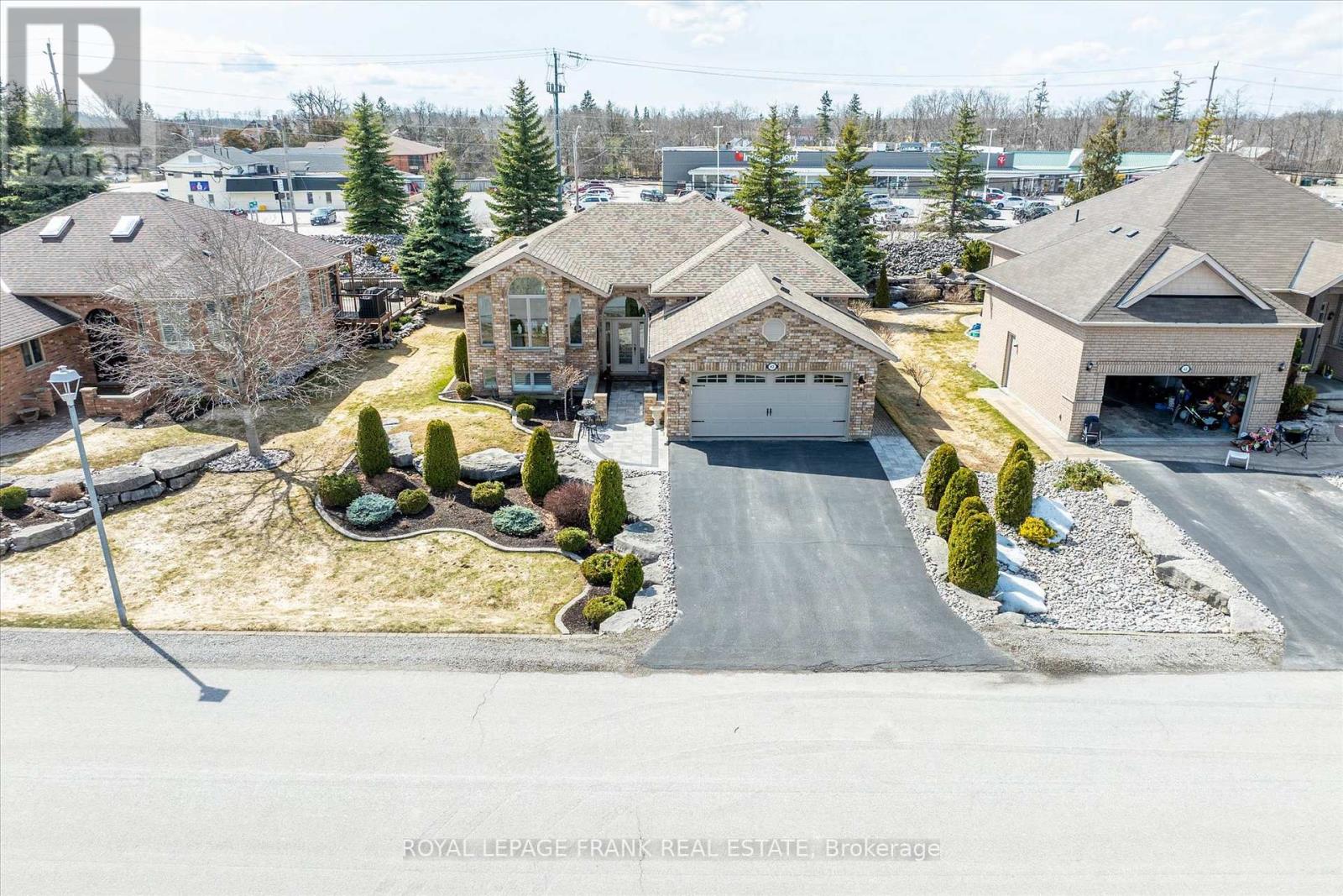 42 Huntingwood Crescent, Kawartha Lakes (Bobcaygeon), Ontario  K0M 1A0 - Photo 33 - X12516248