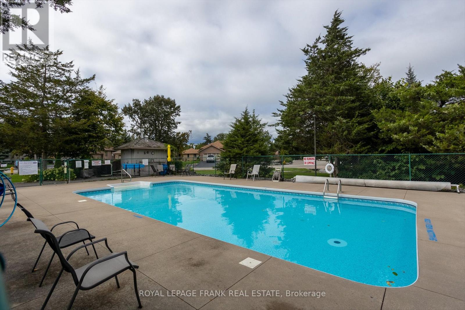 42 Huntingwood Crescent, Kawartha Lakes (Bobcaygeon), Ontario  K0M 1A0 - Photo 36 - X12516248