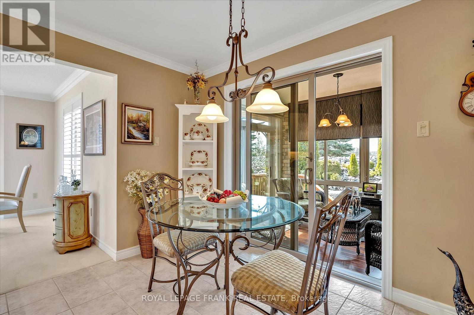 42 Huntingwood Crescent, Kawartha Lakes (Bobcaygeon), Ontario  K0M 1A0 - Photo 7 - X12516248