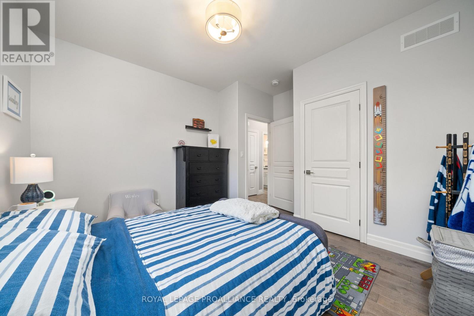 16 Hummingbird Drive, Belleville, Ontario K8N 0H7 - Photo 21 - X12516292