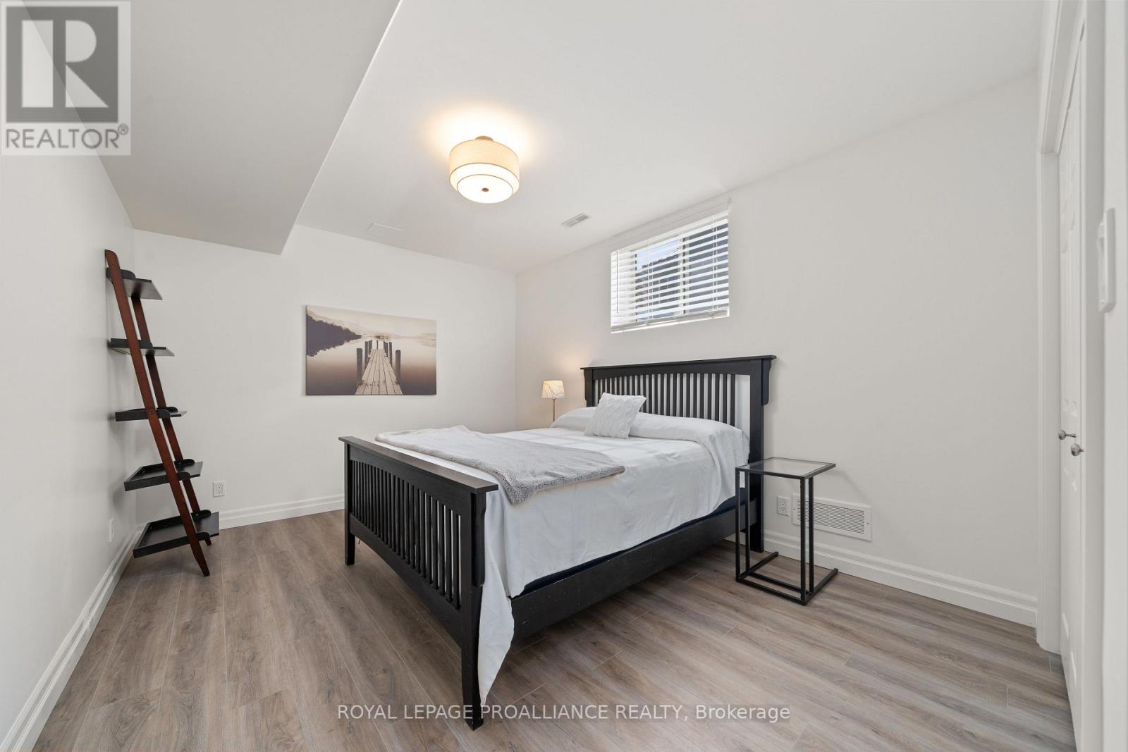 16 Hummingbird Drive, Belleville, Ontario K8N 0H7 - Photo 30 - X12516292