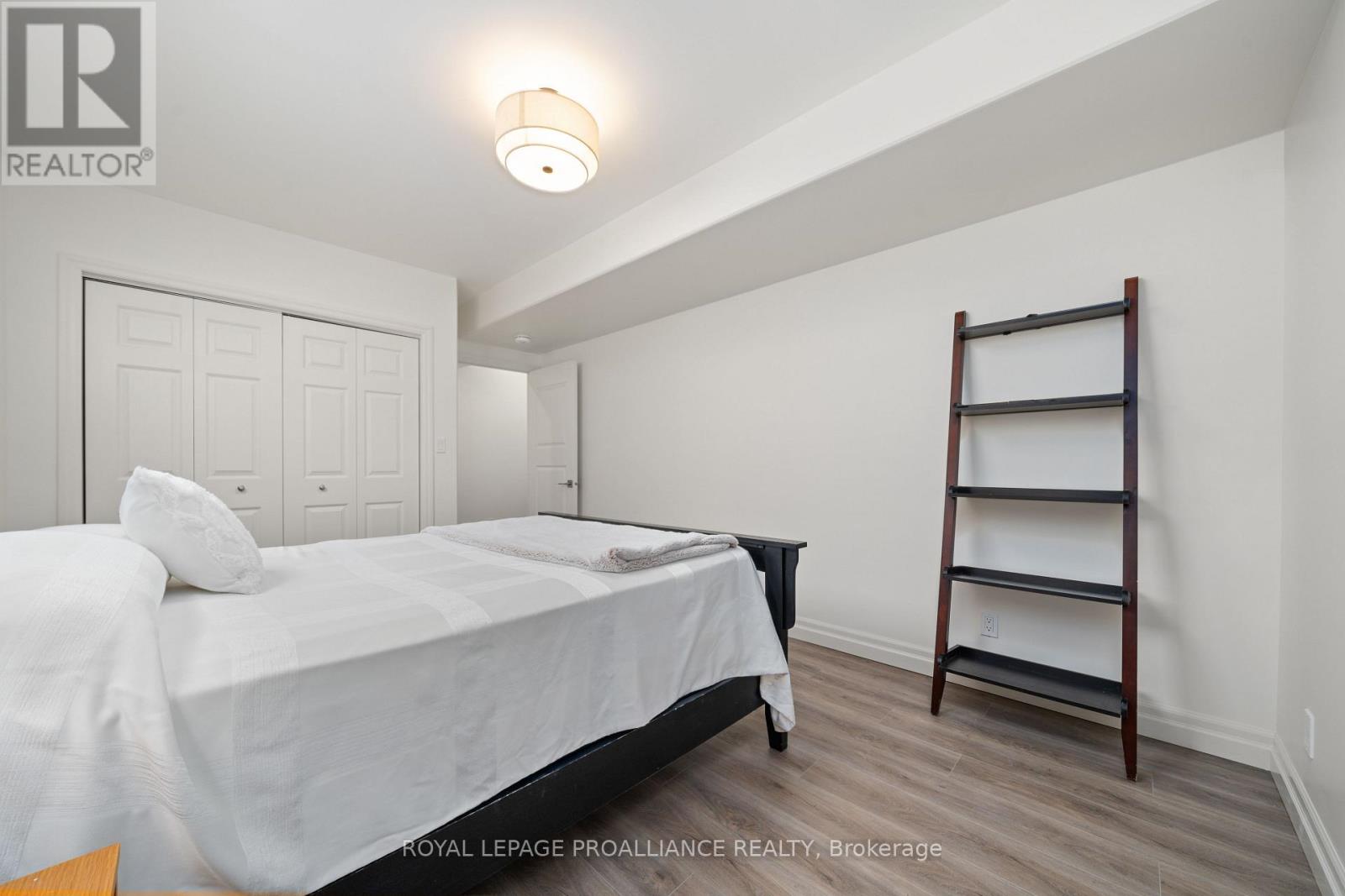 16 Hummingbird Drive, Belleville, Ontario K8N 0H7 - Photo 31 - X12516292